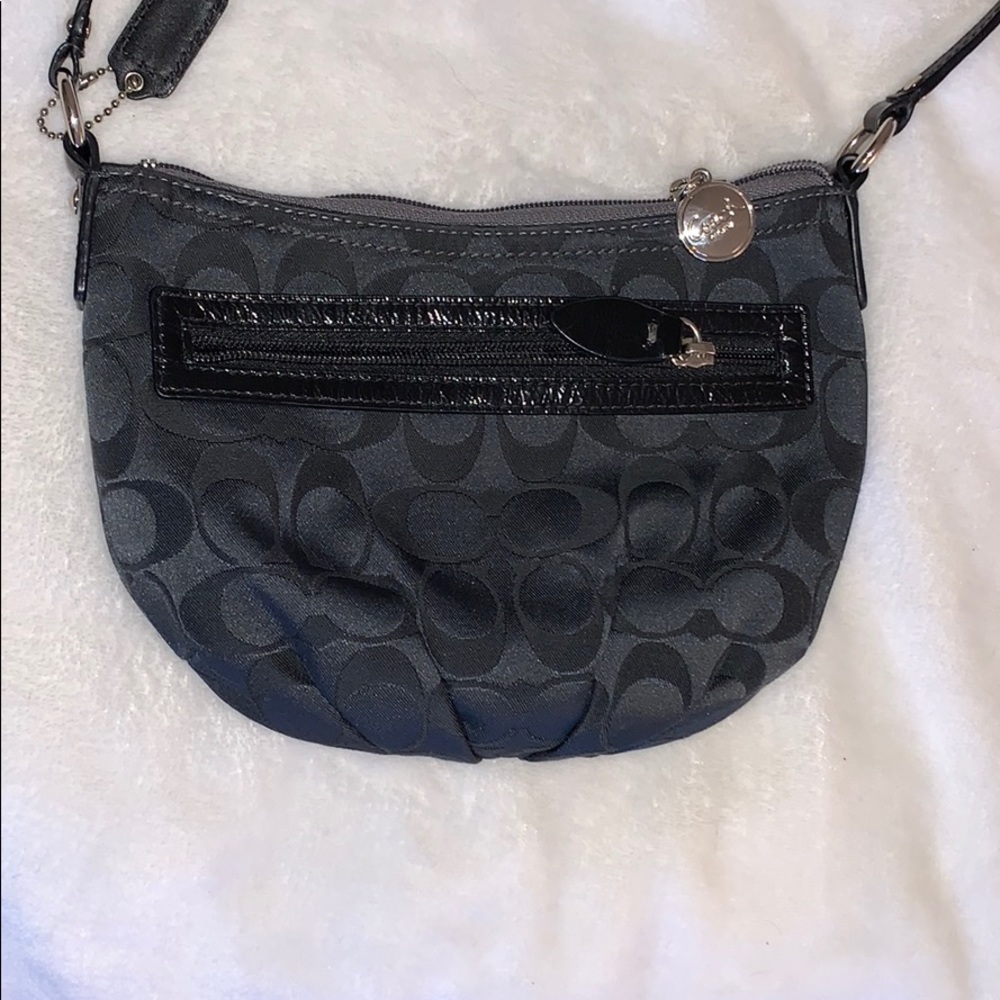 Coach crossbody - Picture 2 of 3